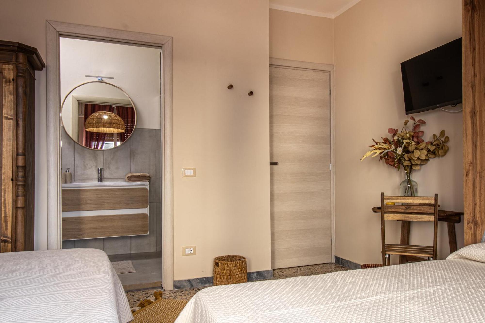 L'Erika In Citta Hotel Livorno Kültér fotó