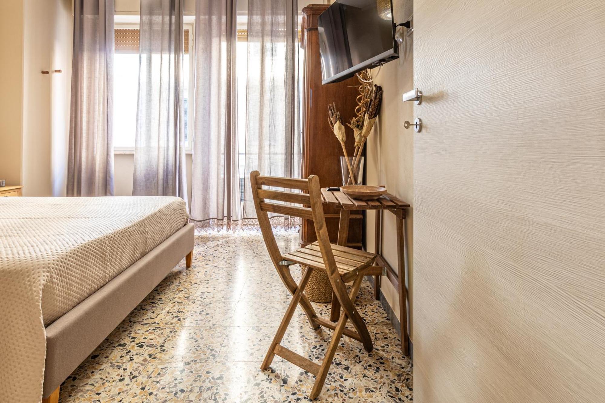 L'Erika In Citta Hotel Livorno Kültér fotó