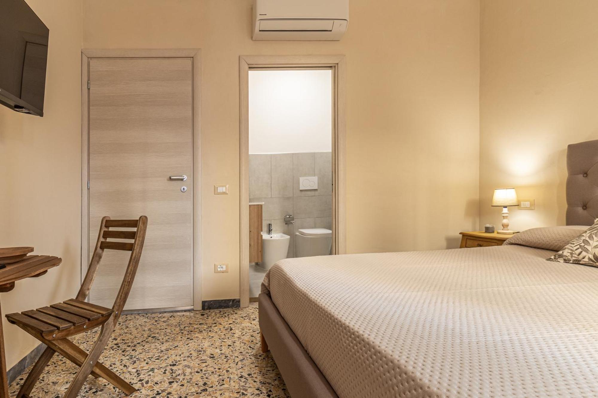 L'Erika In Citta Hotel Livorno Kültér fotó